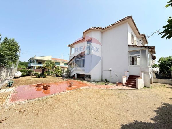 Villa singola Castel Volturno, CE Vendita