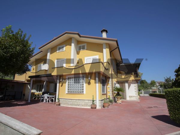 Villa o villino Cassino, FR Vendita