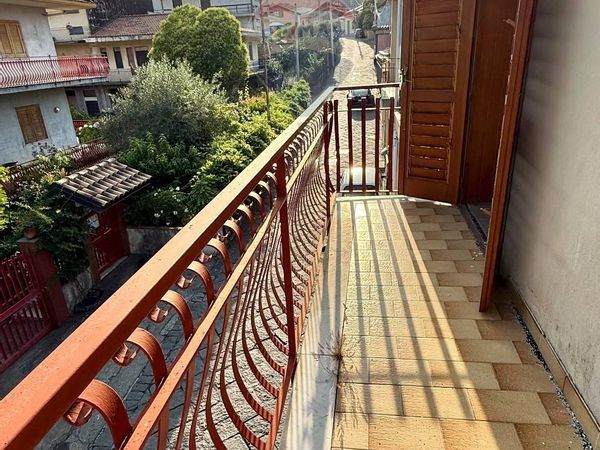 Appartamento Zafferana Etnea, CT Vendita