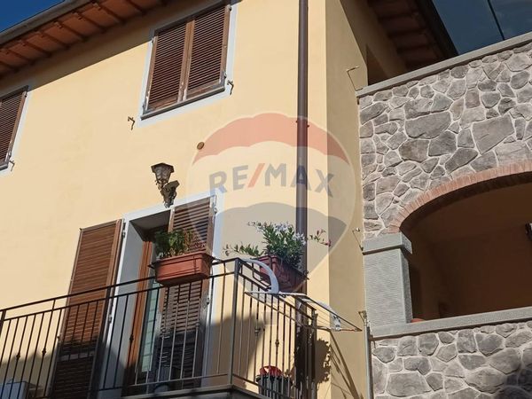 Appartamento Centro, Castelfranco Piandiscò, AR Vendita