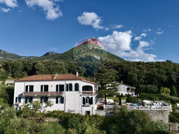 Villa singola Fiumicello, Maratea, PZ Vendita