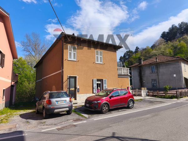 Casa Semindipendente Calizzano, SV Vendita