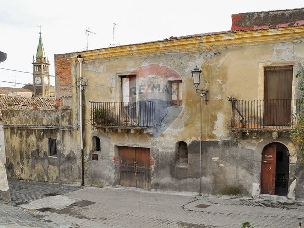 Casa Indipendente Calatabiano, CT Vendita
