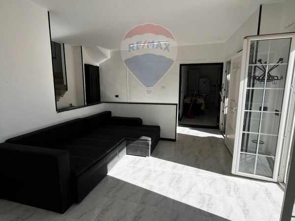 Casa Indipendente Bosco Valtravaglia, Montegrino Valtravaglia, VA Vendita - Foto 4