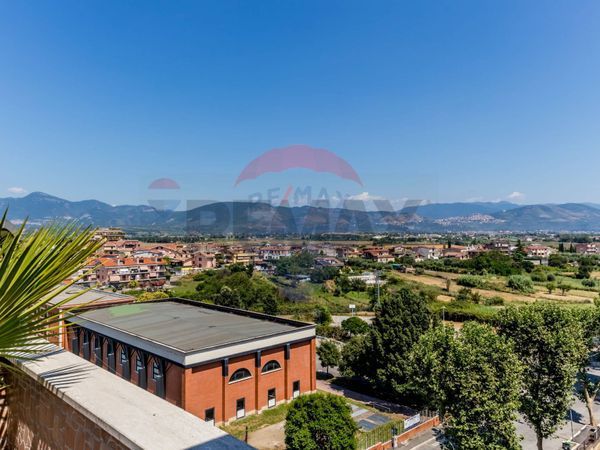 Attico/Mansarda Colle Fiorito, Guidonia Montecelio, RM Vendita