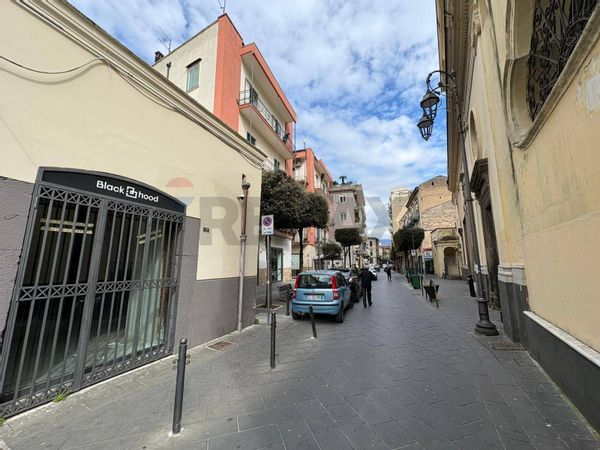 Locale Commerciale Metropolitano, Nocera Inferiore, SA Affitto - Foto 3