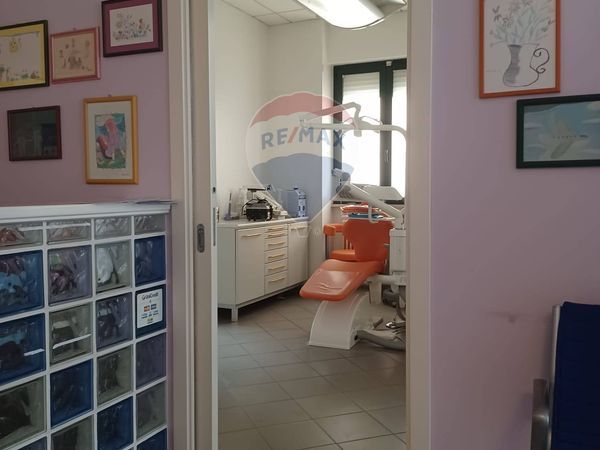 Locale Commerciale Viali, Mantova, MN Affitto - Foto 2