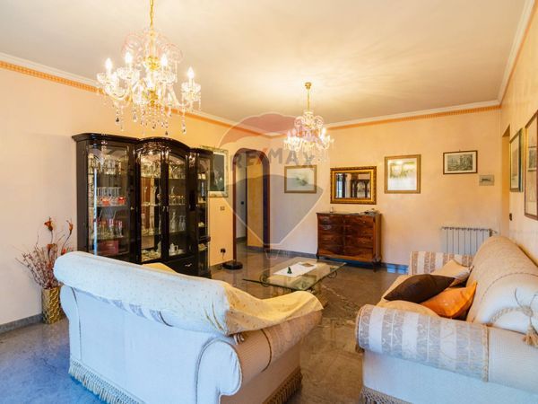 Appartamento Bronte, CT Vendita