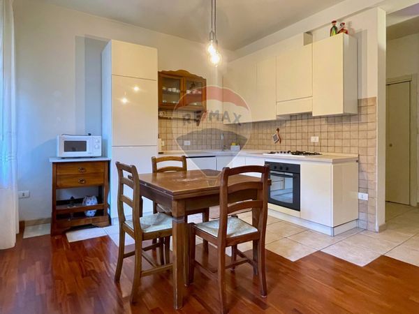 Appartamento Centro, Empoli, FI Affitto