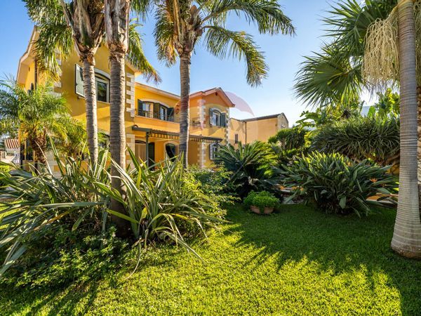 Villa singola Villagrazia di Carini, Carini, PA Vendita