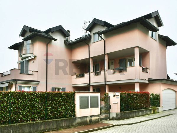 Appartamento Carnago, VA Vendita