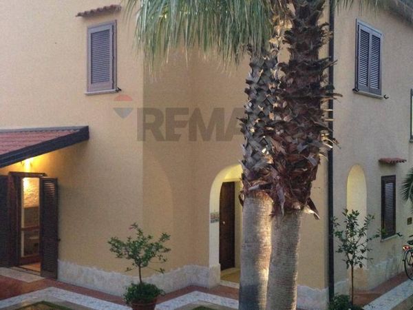 Villetta bifamiliare Sangineto, CS Vendita