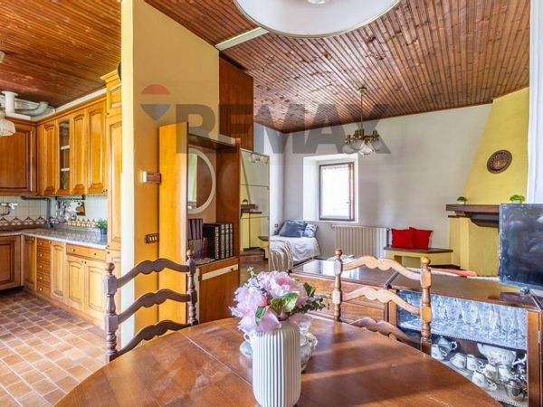 Appartamento Montesiro, Besana in Brianza, MB Vendita - Foto 3