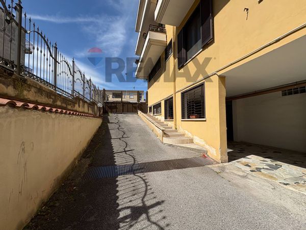 Ufficio Pagani, SA Affitto - Foto 4