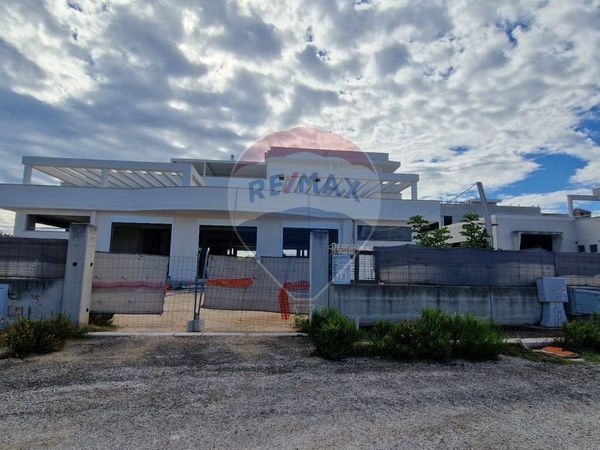 Locale Commerciale Monopoli, BA Affitto