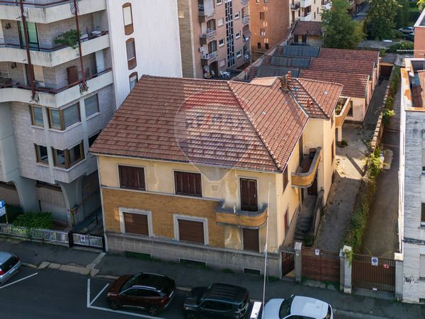Casa Indipendente Centro, Busto Arsizio, VA Vendita