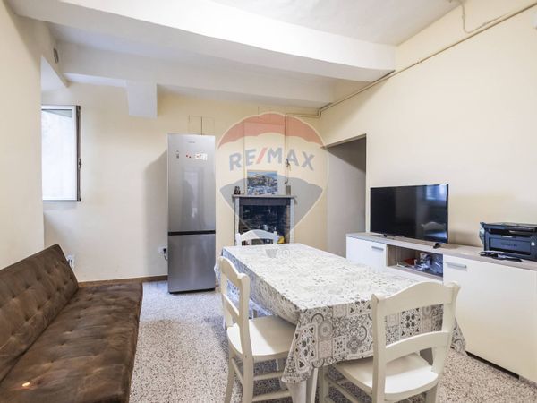 Appartamento Centro, Urbino, PU Vendita