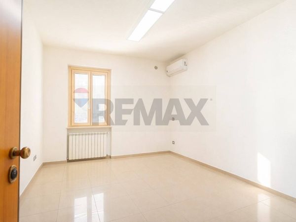 Appartamento Vasto Paese, Vasto, CH Vendita