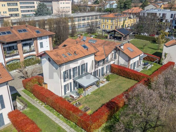 Porzione di villa Centro storico, Monza, MB Vendita