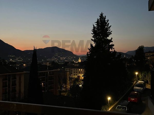 Appartamento Borghi, Como, CO Affitto