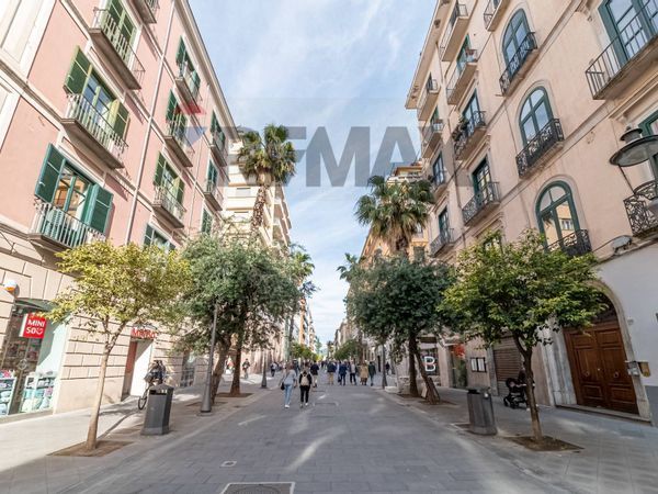 Appartamento Centro Storico, Salerno, SA Vendita