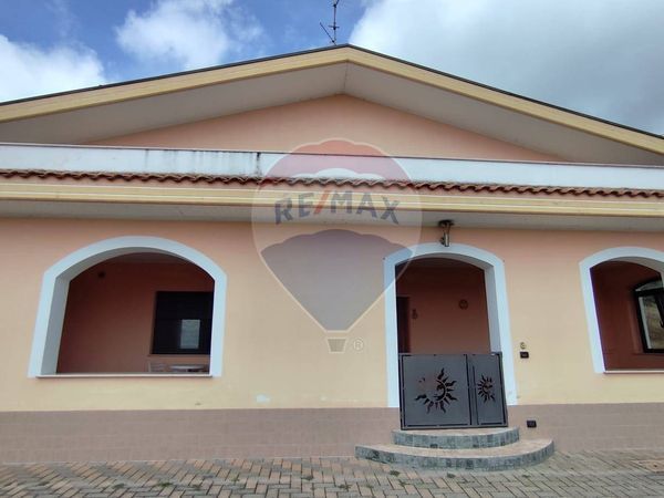 Villa o villino Villa Celiera, PE Vendita