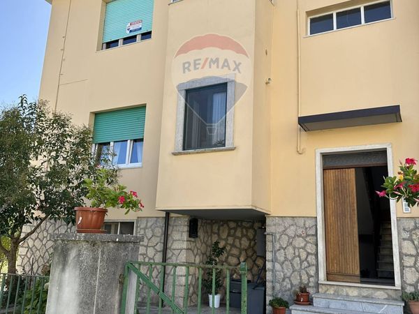 Appartamento Rocchetta a Volturno, IS Vendita