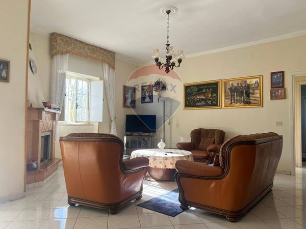 Casa Indipendente Vairano Scalo, Vairano Patenora, CE Vendita