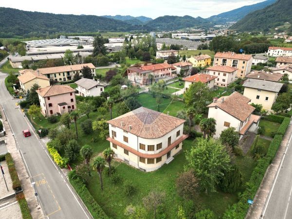Casa Indipendente Cison di Valmarino, TV Vendita