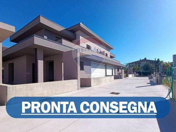 Villetta bifamiliare Vaprio d'Adda, MI Vendita