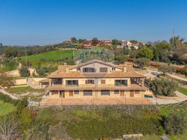 Villa singola Castelnuovo di Porto, RM Vendita - Foto 2