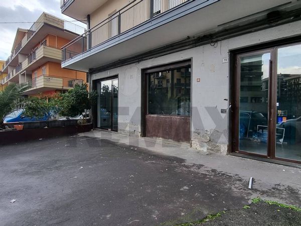 Locale Commerciale Paternò, CT Affitto - Foto 2