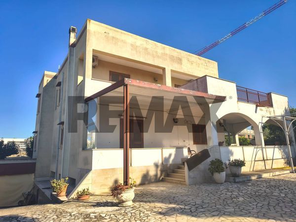 Villa singola Zona Capirro Colonna, Trani, BT Vendita - Foto 3