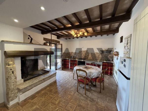 Casa Indipendente Pitigliano, GR Vendita