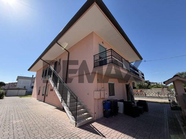Appartamento Aprilia, LT Vendita - Foto 2
