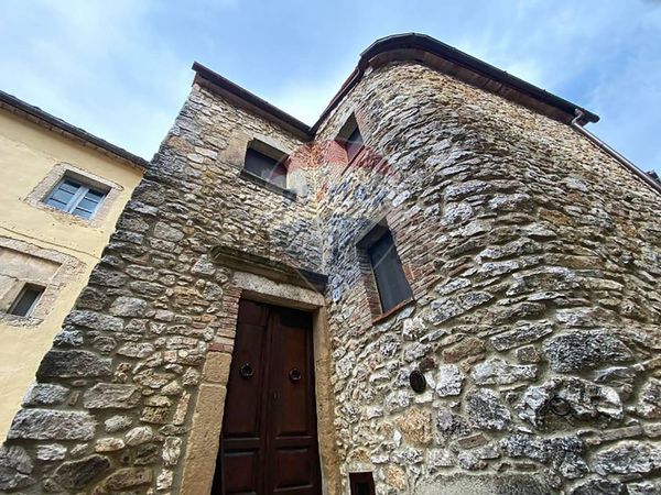 Casa Indipendente Semproniano, GR Vendita