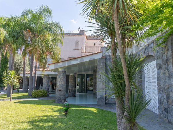 Villa singola Isola D'ischia - Forio D'ischia, Forio, NA Vendita