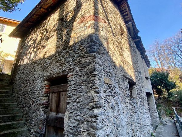 Rustico Pusgnano, Cremia, CO Vendita