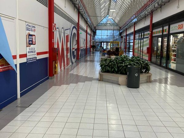 Locale Commerciale Santa Maria di Sala, VE Vendita - Foto 2