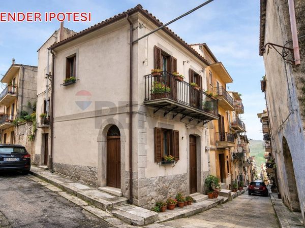 Casa Indipendente San Giuseppe Jato, PA Vendita