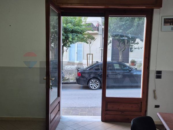 Locale Commerciale Grottaminarda, AV Affitto - Foto 3