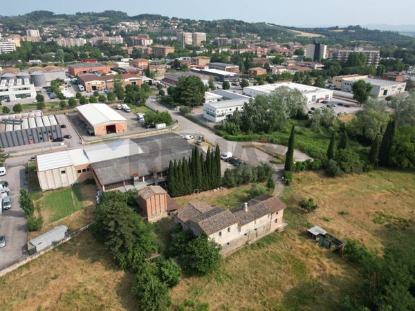 Cascina/Casale Zona Z.i. Ponte San Giovanni, Perugia, PG Vendita - Foto 2