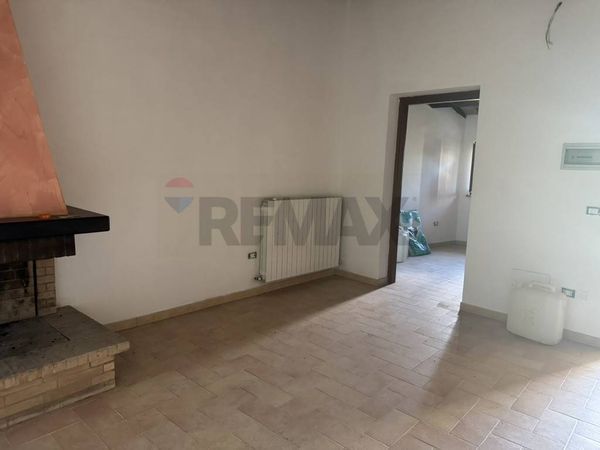 Cascina/Casale Valtopina, PG Vendita - Foto 2