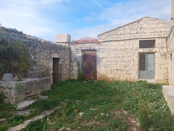 Rustico Frigintini, Modica, RG Vendita