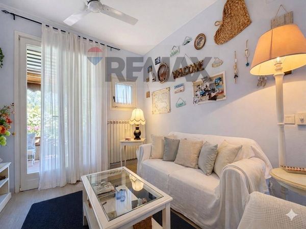 Villa a schiera Cinquale, Montignoso, MS Vendita