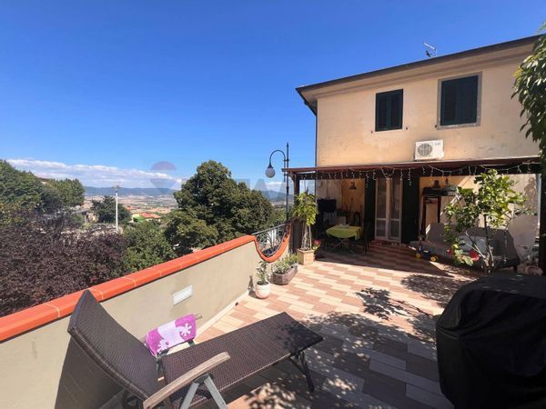 Casa Indipendente Castelnuovo della Misericordia, Rosignano Marittimo, LI Vendita
