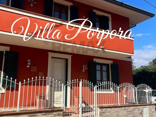 Villetta bifamiliare Corsanico, Massarosa, LU Vendita