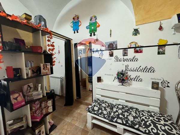 Negozio Barrea, AQ Affitto - Foto 3