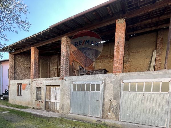 Rustico Vanzaghello, MI Vendita