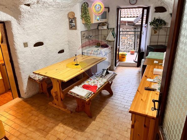 Appartamento Ceriana, IM Vendita